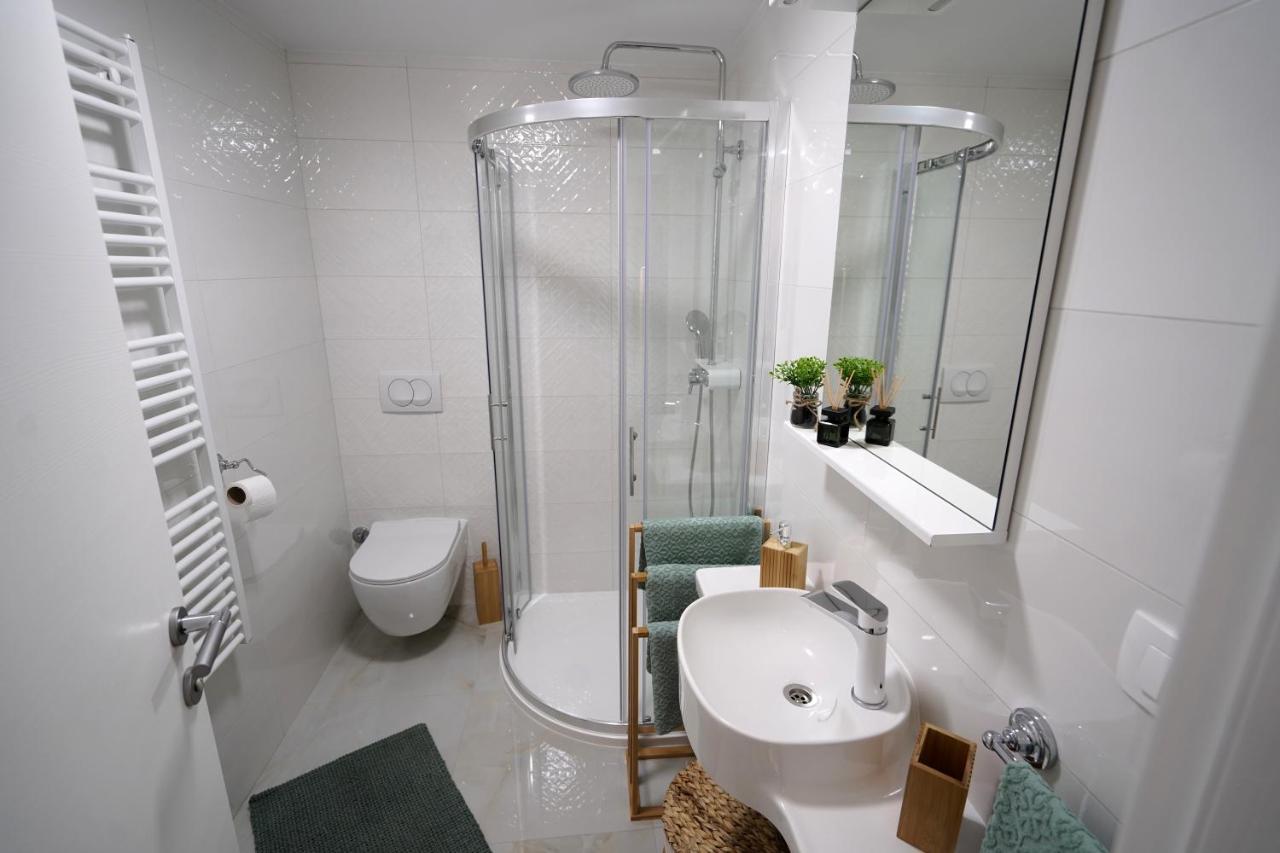 Apartment Ispod Ure Синь Екстер'єр фото