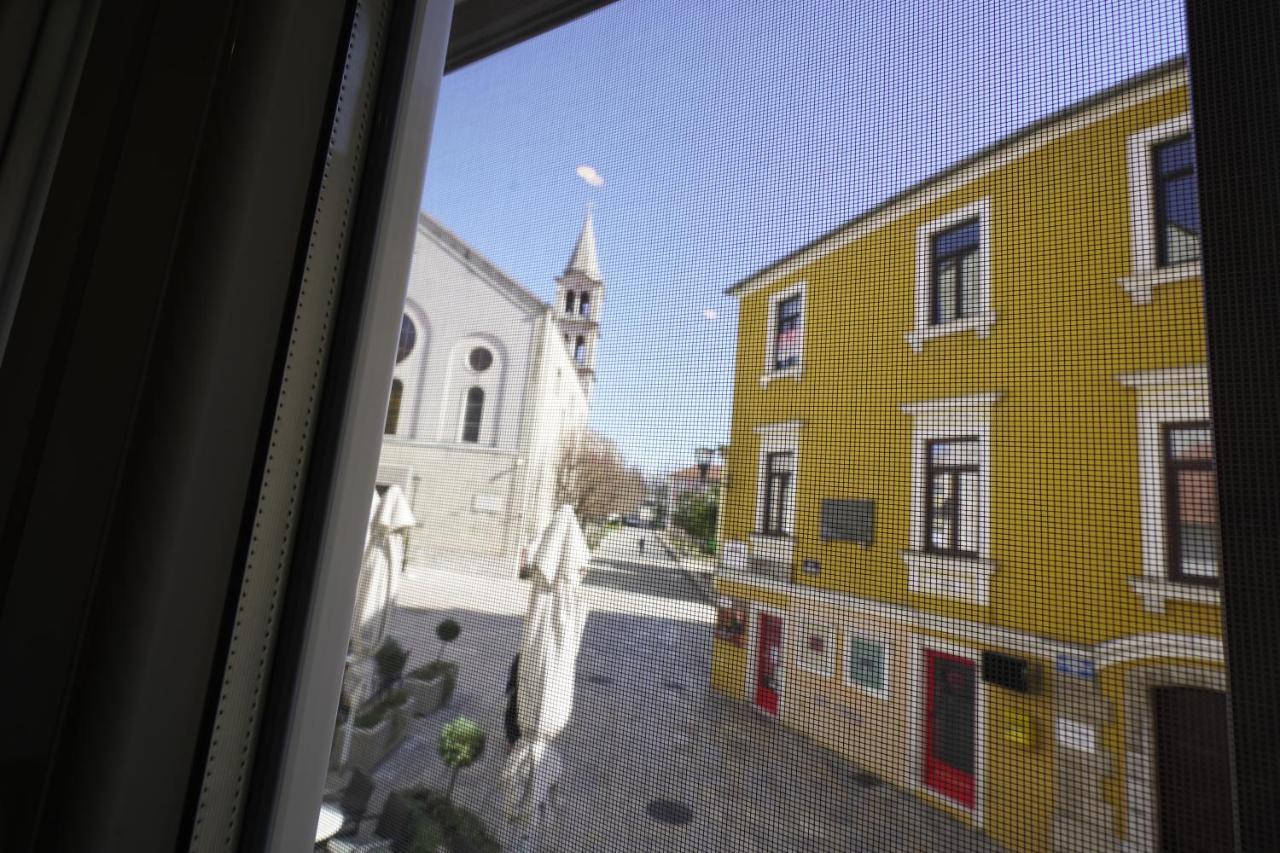 Apartment Ispod Ure Синь Екстер'єр фото